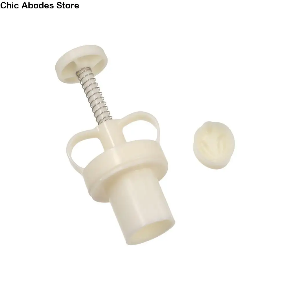 

Chinese Style Plastic Rabbit Mooncake Mold Hand Pressed Cute Fondant Modelling Tools 20g Manual Moon Cake Mould Dessert