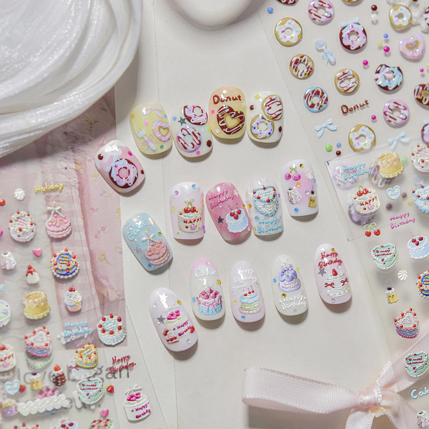 สติ๊กเกอร์ติดเล็บลายเค้กครีมสต - Nail Art Gothic บทวิจารณ์และราคา