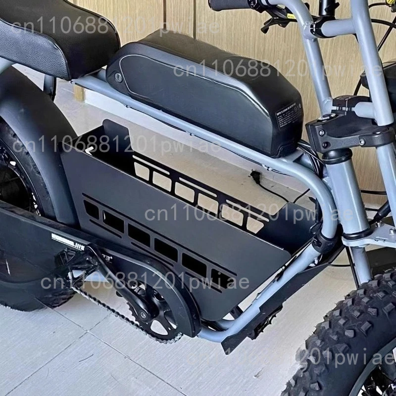 

Подходит для электрического велосипеда, высококачественная железная центральная полая корзина.