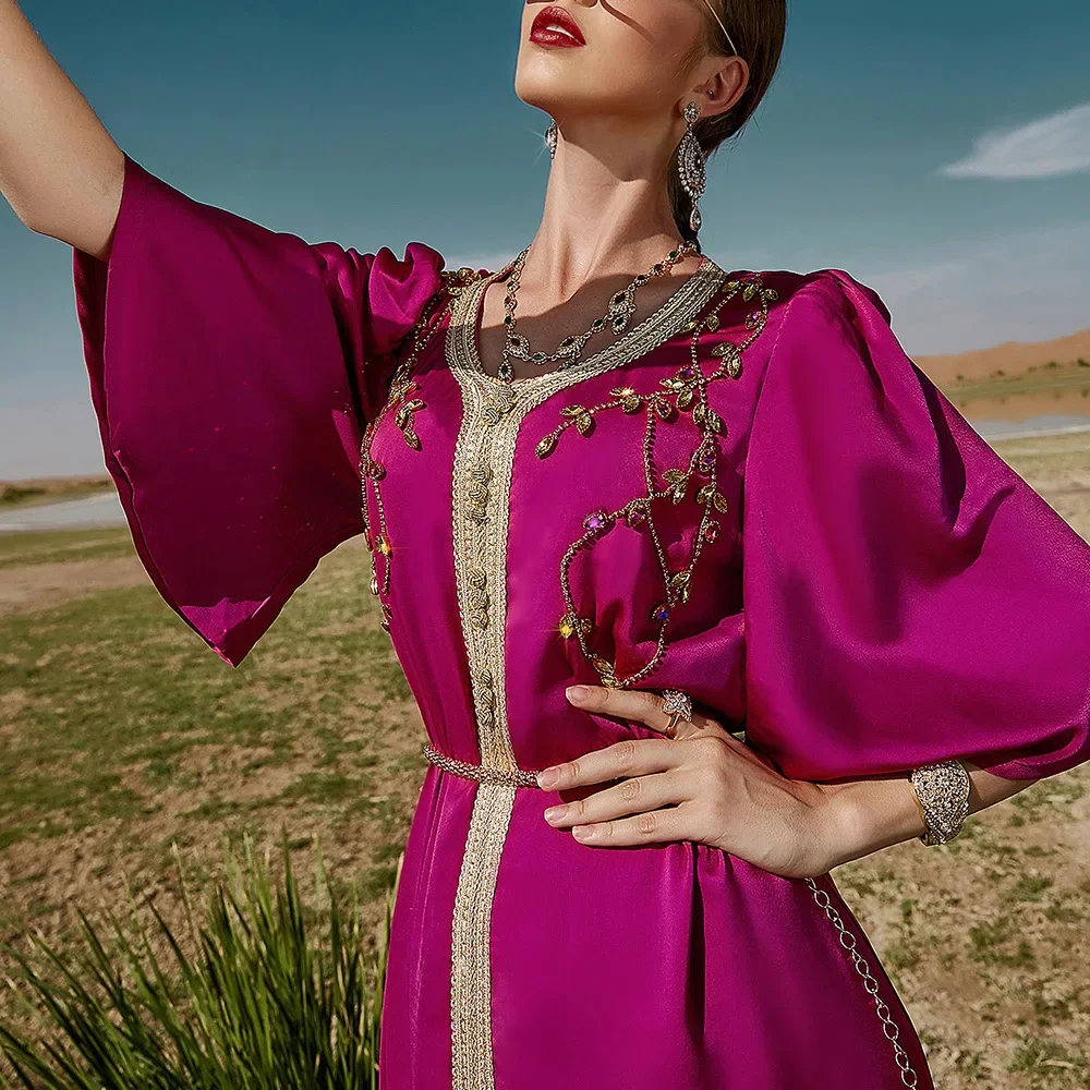 Imagem -03 - Vestido Longo de Cetim Kaftan para Mulheres Muçulmanas Ramadã Dubai Árabe Oriente Médio Islâmico Strass Vestido de Festa Marroquino Jalabiya Luxo