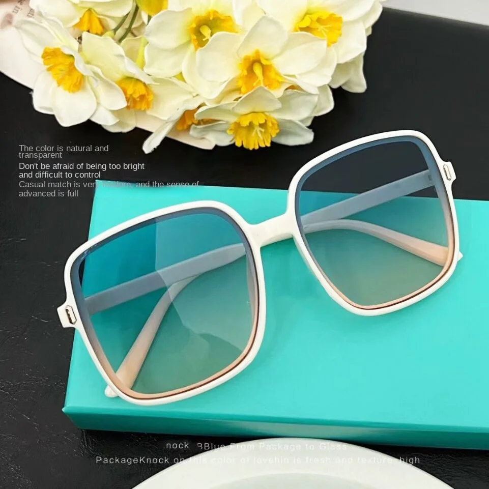 

Fairy Cool Sunglasses Women Face without Makeup Gadget High Cold Fashion High-End White Sunglasses Men