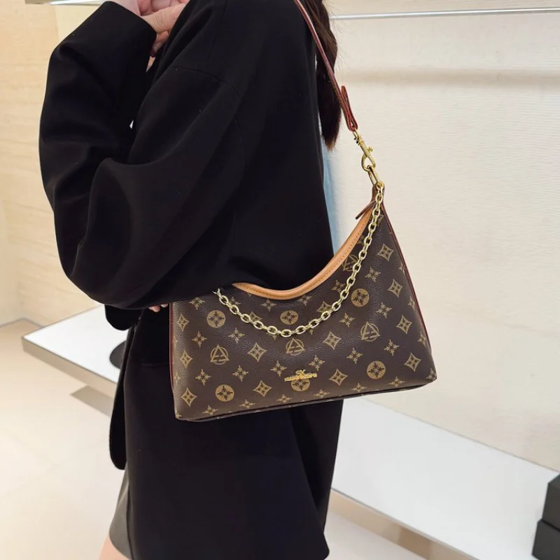 

Famous Designer Leather Women's Crossbody Bag Luxury Brand Elegant Popular Classic Fine Craftsmanship Daily Vintage Bag​