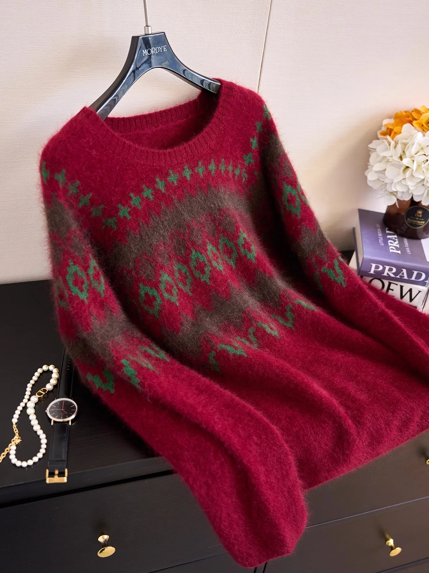 

Christmas Annual Dinner Party Outfit! Retro High-End Coloring! 100 Wool Fair Isle Knit Red Sweater Warm Comfortable Female Kn...