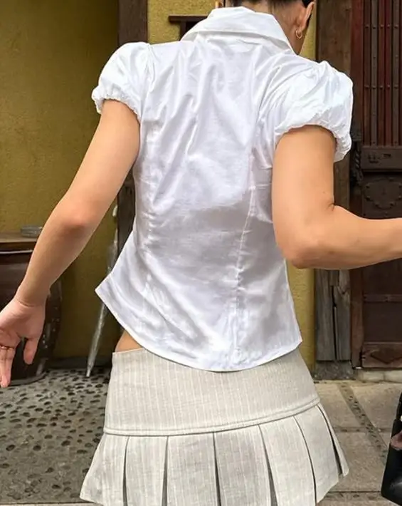 

2025 Autumn/winter Versatile Button Up Short Sleeved Cardigan Shirt for Women