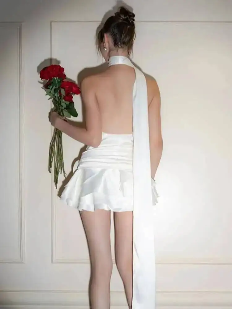 Satin Sexy Backless 3D Blumen Frauen Kleid Weiß Halter A-line Kleid Weiblichen Frühling Schlank Elegante Party Clubwear Vestidos