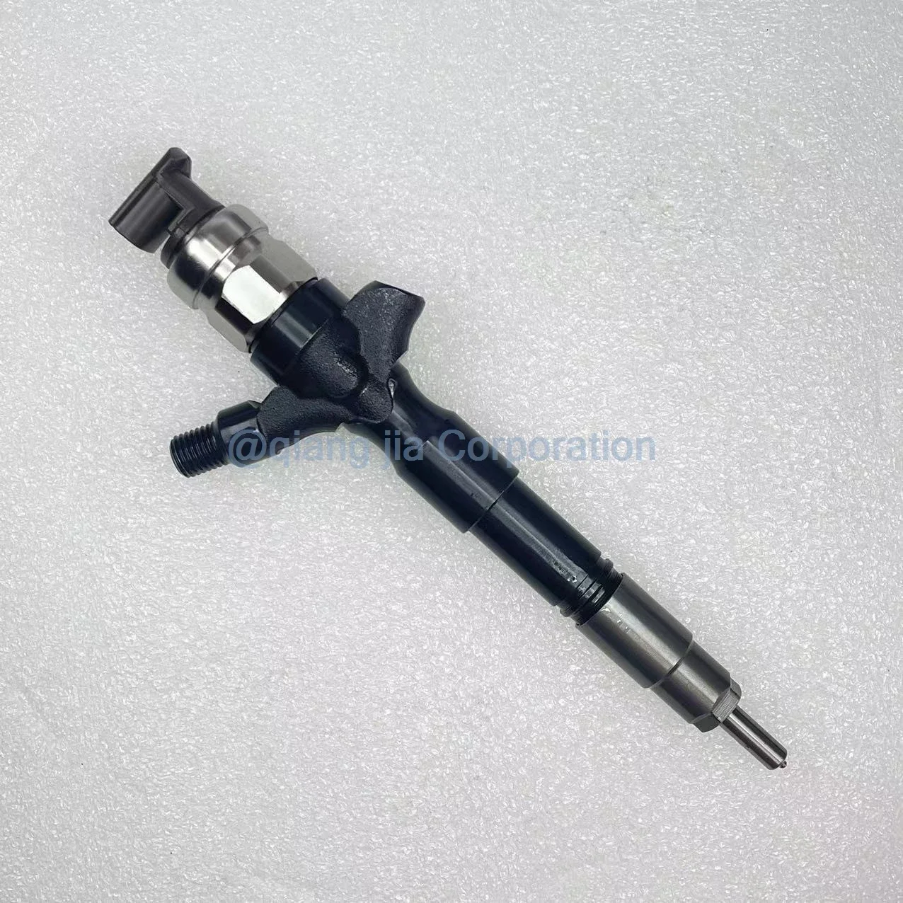 Denso Fuel injector 23670-09360 095000-8740 for Toyo 2KD-FTV