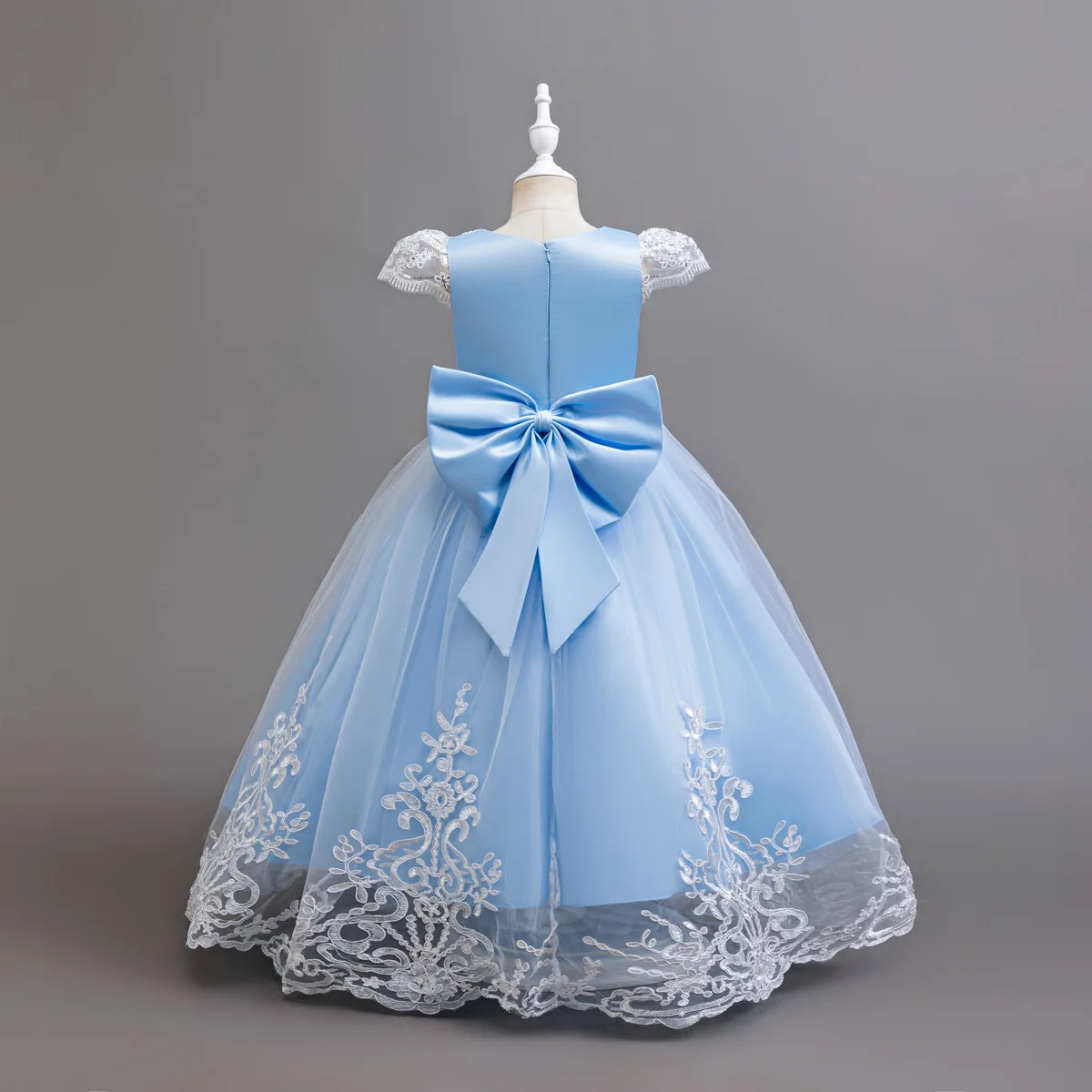 Summer New Girl's Lace Small Flying Sleeves Large Embroidered Flower Children's Wedding Dress Flower Show Pong Princess Skirt