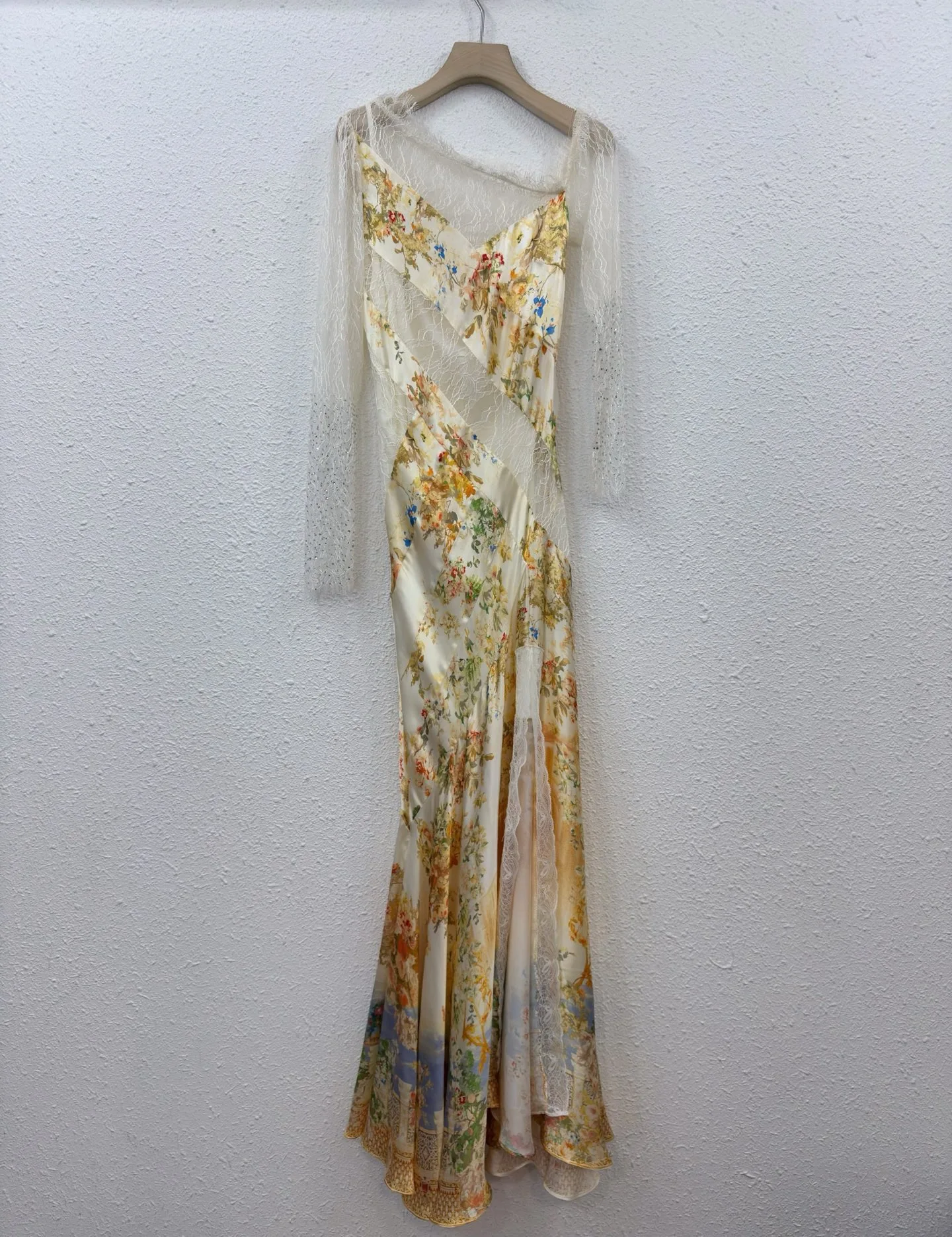 

Asymmetric One Shoulder Lace Maxi Dress Women Elegant Floral Print Long Sleeve Satin Evening Party Dress Vintage Fairy Wedding