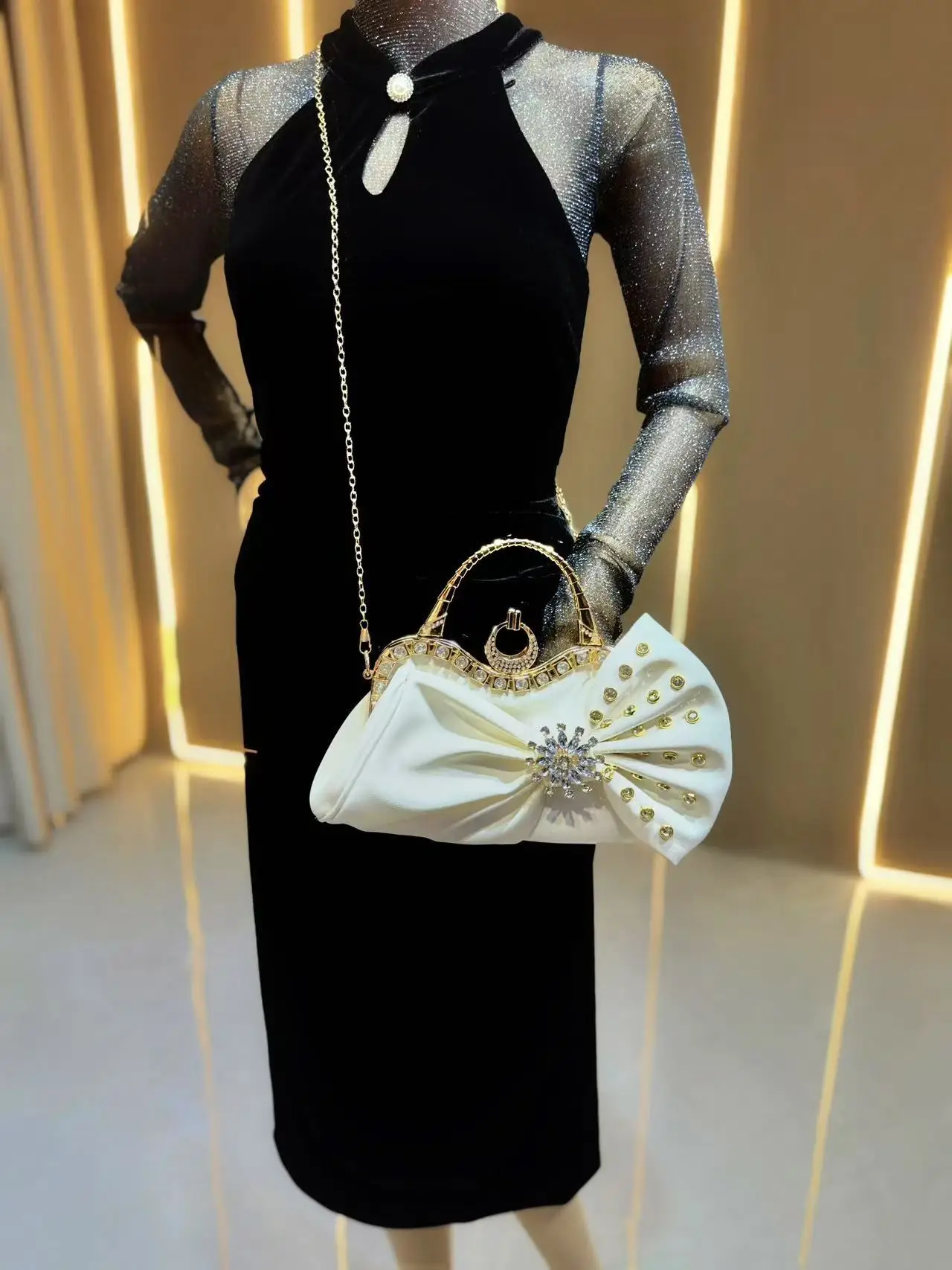 Luxury Rhinestone Bow Evening Handbag Women Satin Top Handle Bag Detachable Chain Crossbody Purse For Wedding Banquet Prom Party