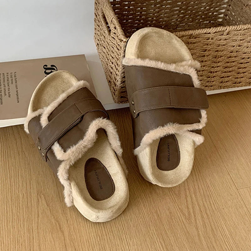 منصة النعال الفراء أحذية نسائية موضة أحذية الثلوج غير رسمية 2025 الخريف المشي المنزل الوجه يتخبط العلامة التجارية الجديدة مريحة Mujer Sandalias #1