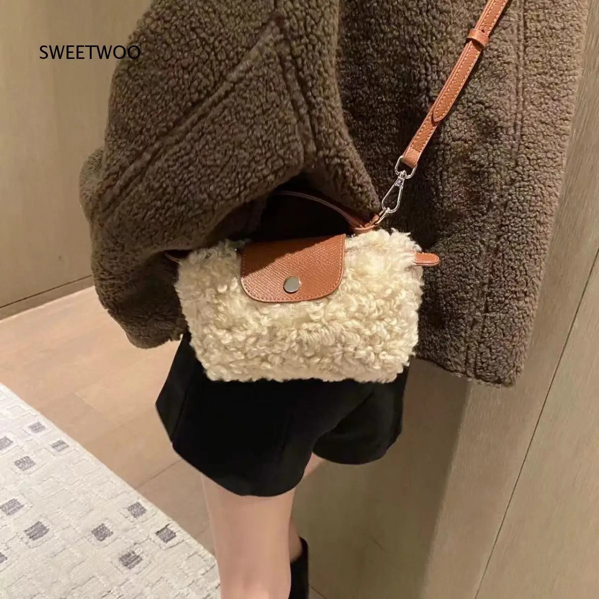 Fuzzy Sherpa Mini Crossbody Bag Women Beige Teddy Fleece PU Leather Flap Snap Button Adjustable Strap Winter Casual Handbag