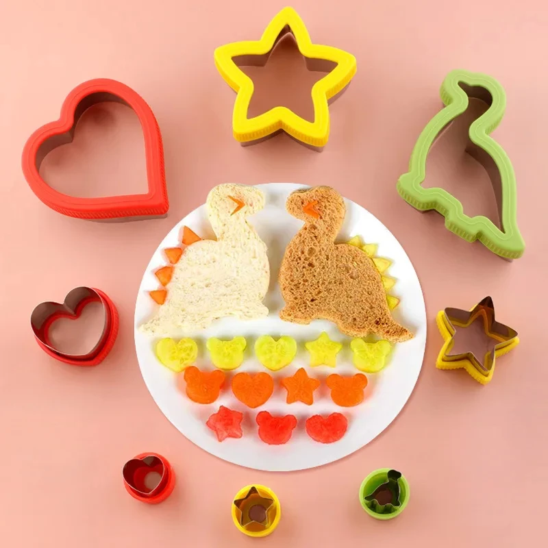 3/4 Pcs Sandwich Cutters Set for Children Kids Dinosaur Heart Star Fruit Vegetable Shapes Cutters Bread Toast Food Cookie Molds