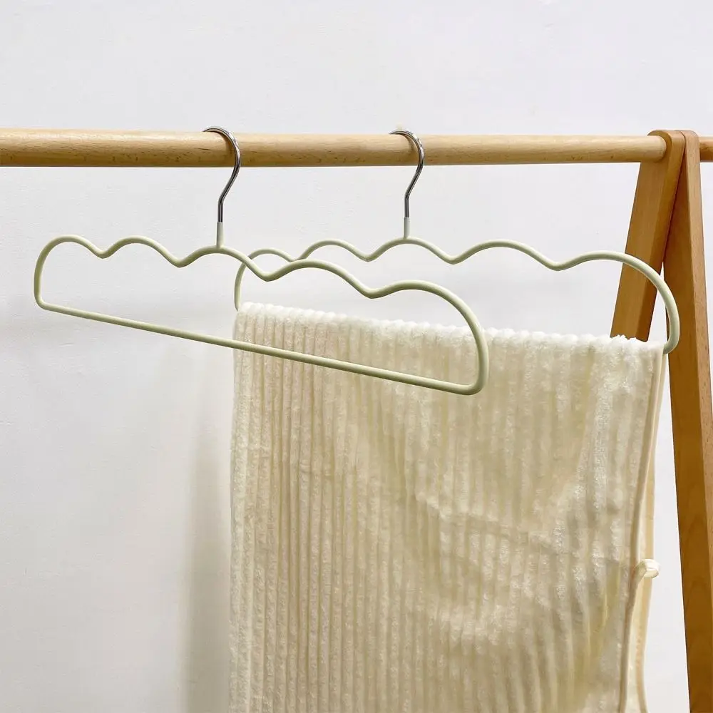 

5Pcs Metal Sheet Drying Racks Thickened Anti-slip Bath Towel Hanger Heavy Duty Traceless Large Clothes Hanger for Household