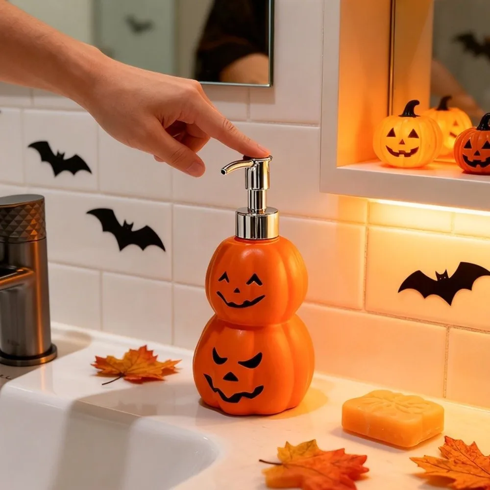 Refillable Ghost Face Pumpkin Lotion Bottle Portable Plastic Liquid Hand Soap Container Pump Style Pumpkin Press Bath Bottle