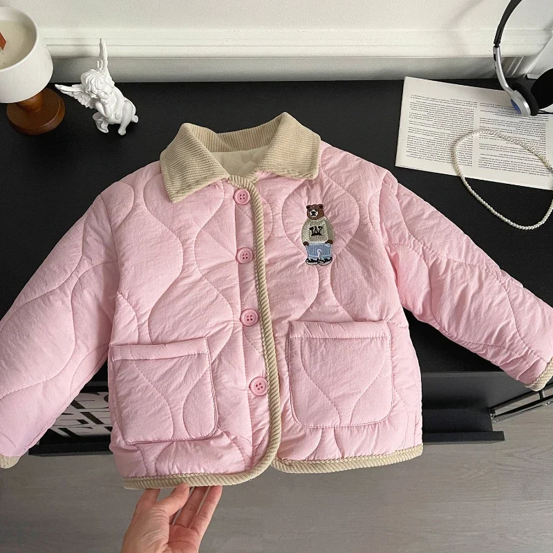 Cappotto per bambini inverno nuova versione coreana di ragazze cappotto imbottito ricamato con risvolto cappotto piccolo vestiti invernali per