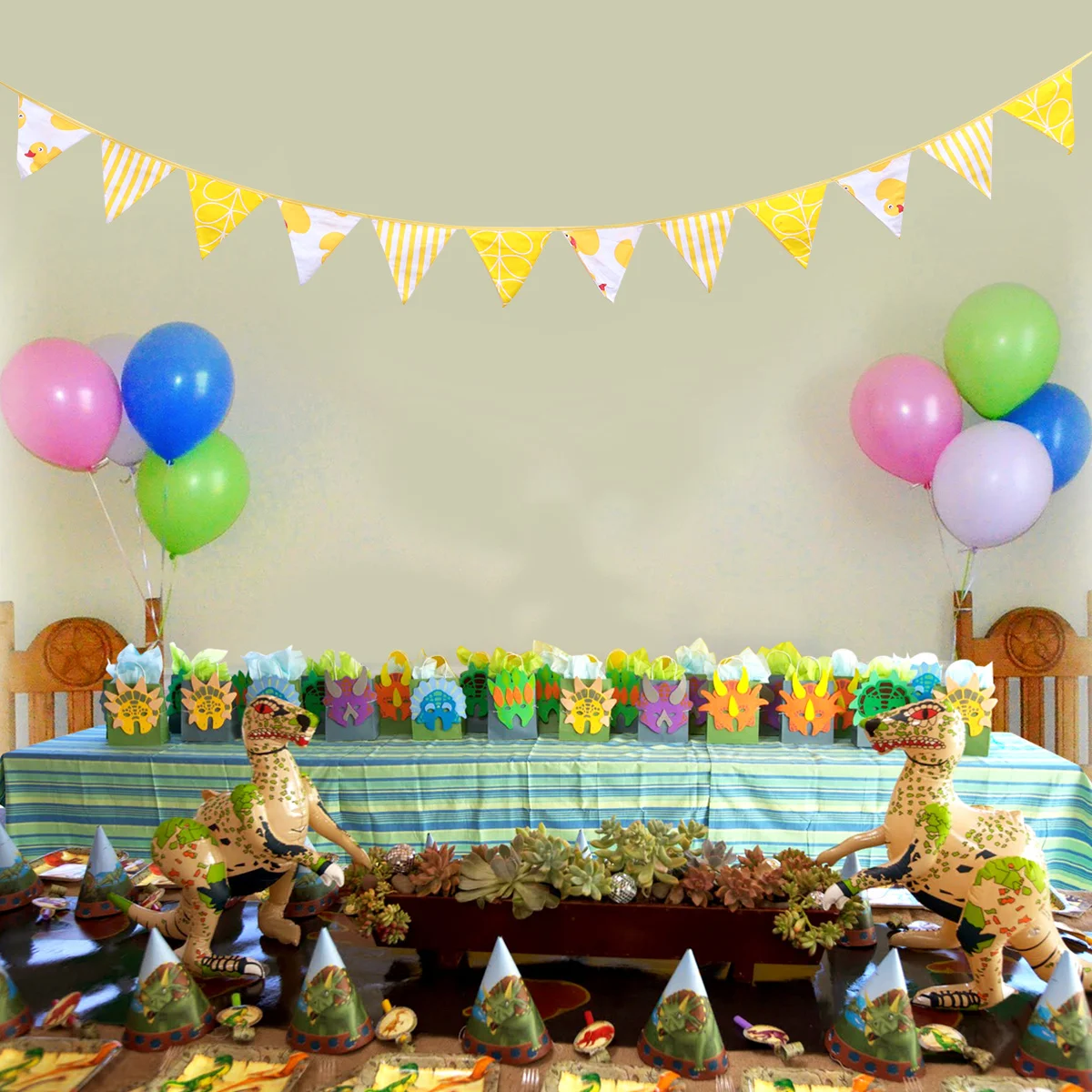 

Printed Pennant Flags 3M Fabric Banners Garland Decorative Hanging Party Home Wedding Birthday Baby Shower Bridal