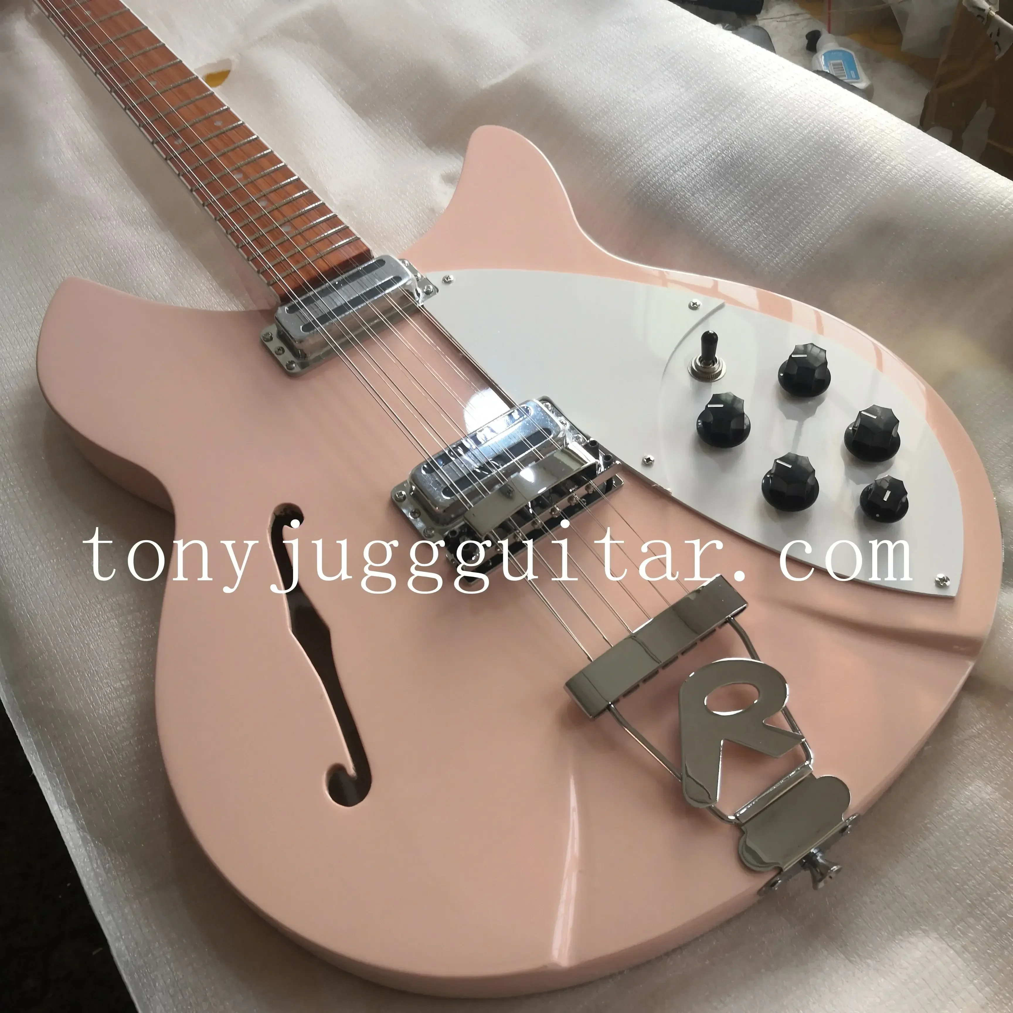 

12 String Electric Guitar 330 360 Electric Guitar Pink Body And Neck Rosewood Fingerboard,3 Toaster Pickups,Free Shipping