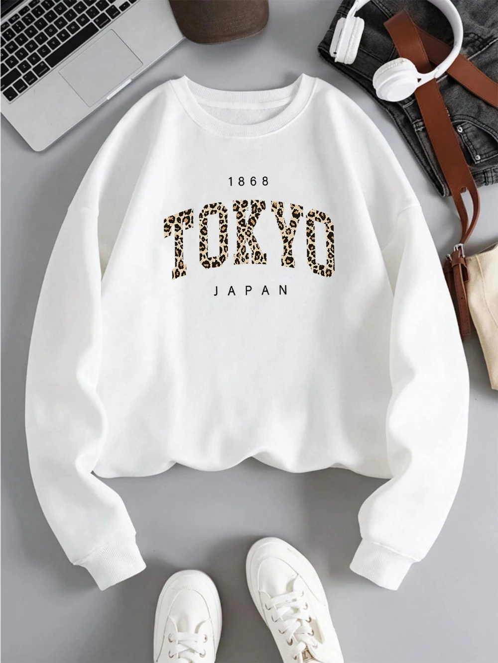

Tokyo Japan 1868 Printing Casual Sweatshirt Women'S Y2K Fleece Pullover O-Neck Autumn Warm Clothing Comfortable Street Hoodie
