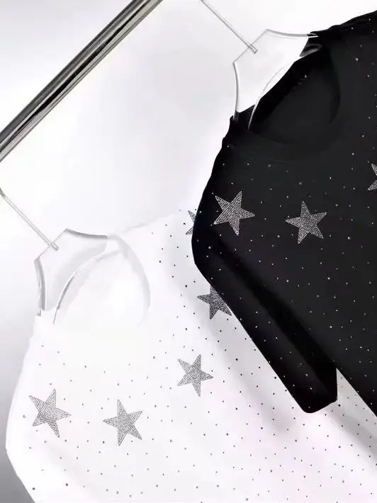 

Streetwear Handsome Men's T-shirt Full Diamonds Hot Drilling Five-pointed Star Short Sleeve Tees O-neck Large Size Cotton Tops
