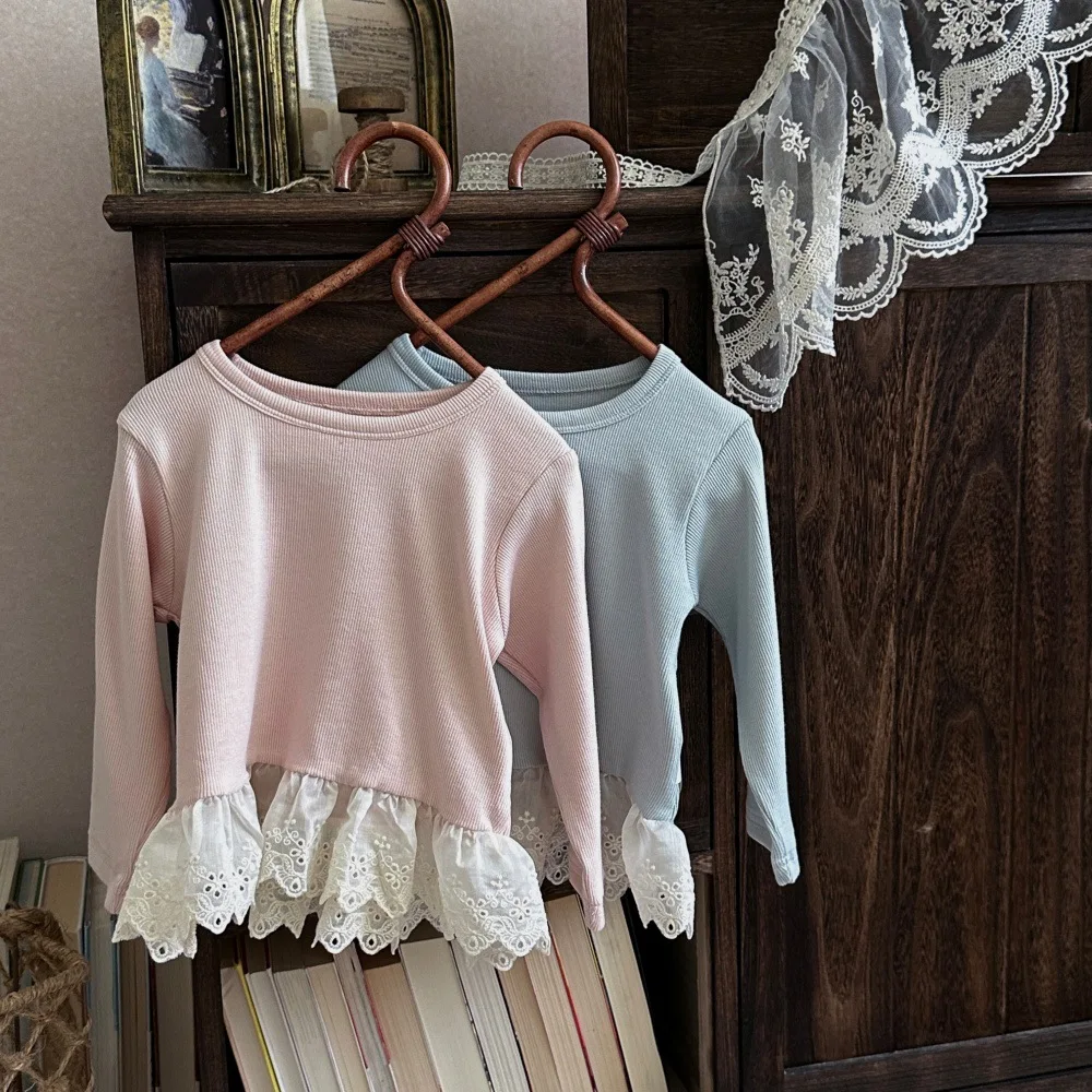 

2026 Autumn New Baby Girl Long Sleeve Bottoming Shirts Solid Cute Girls Ribbed Lace Tops Cotton Infant Toddler Clothes