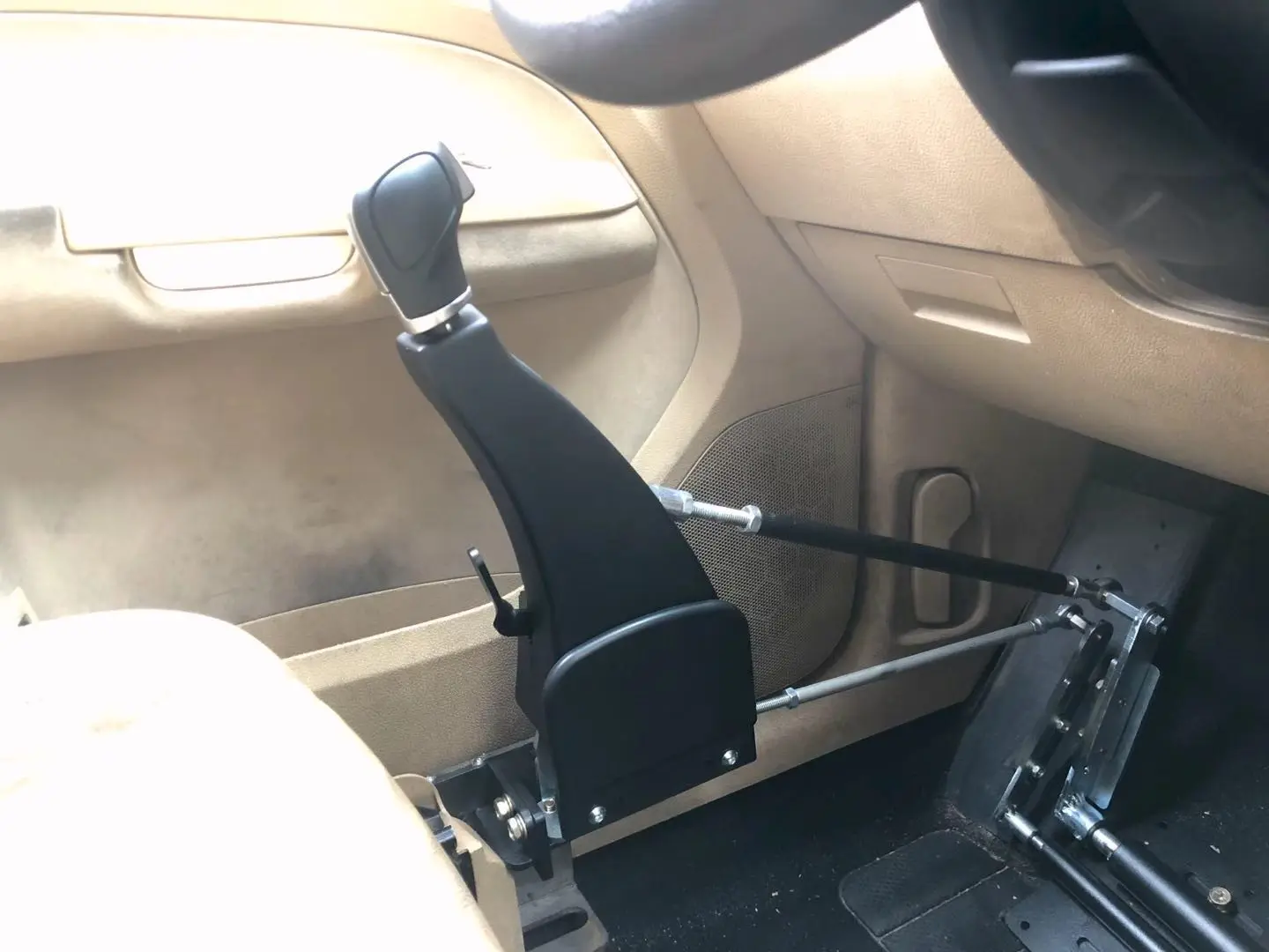 Portable Disabled Car Hand Control Kit Driving Help for Handicapped Car Brake and Throttle in Hand Control Right Driving