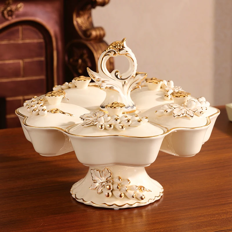 Luxury Fruit Plate Ceramic High-End Creative Rotating Dried Courtly Style Fruit Tray Compartment with Lid Household Living Room