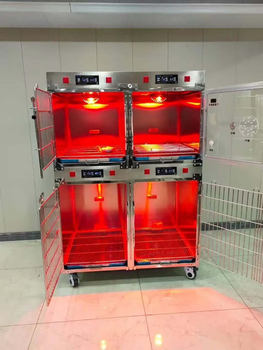 A one-stop solution for veterinary equipment, including ICU cages, operating tables, and treatment equipment