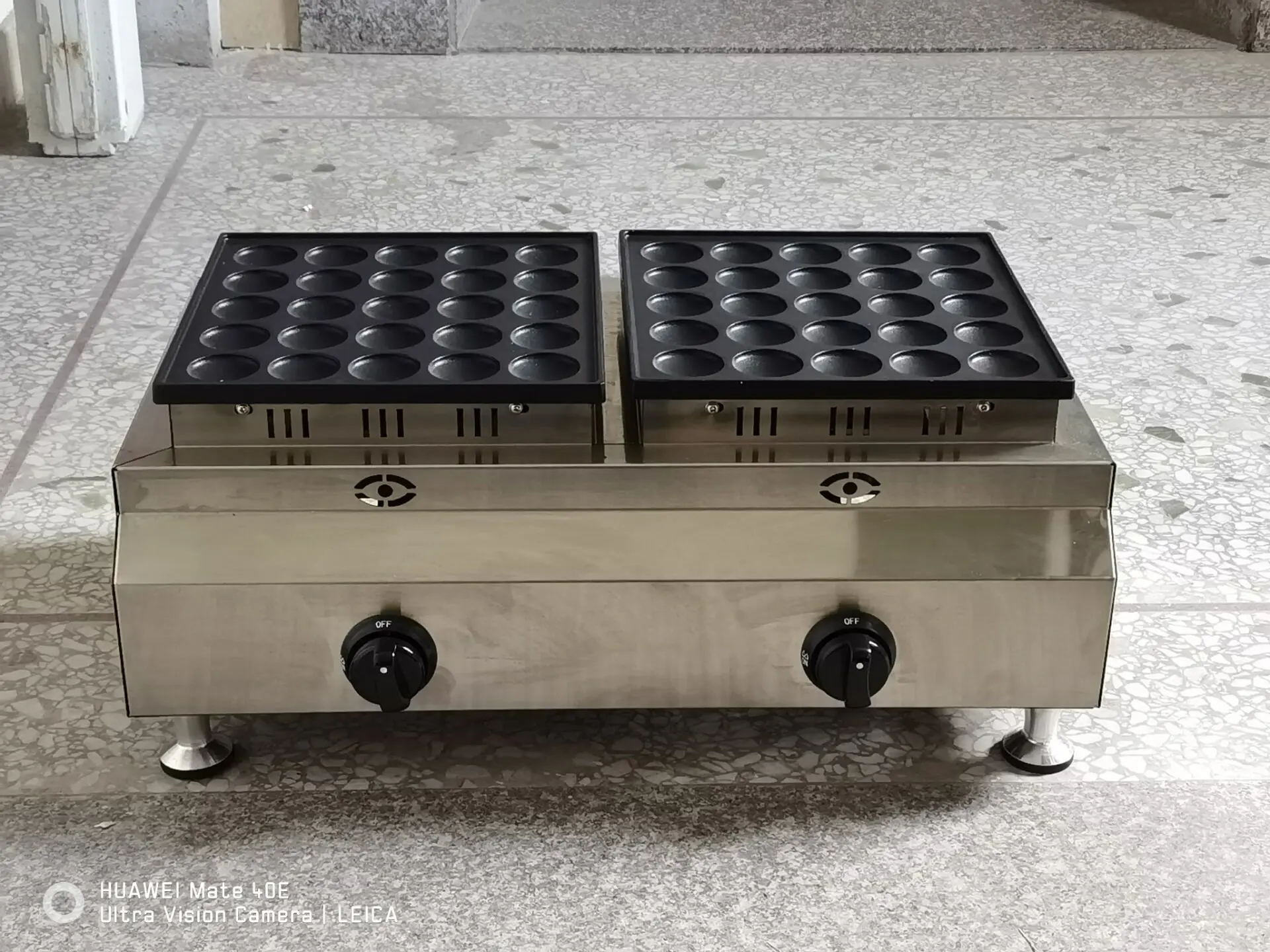 가스 미니 팬케이크 메이커 50 홀 붙지 않는 도라야키 스낵 머신 Poffertjes 용 컴팩트 케이크 베이커 - 주방 스낵 메이커