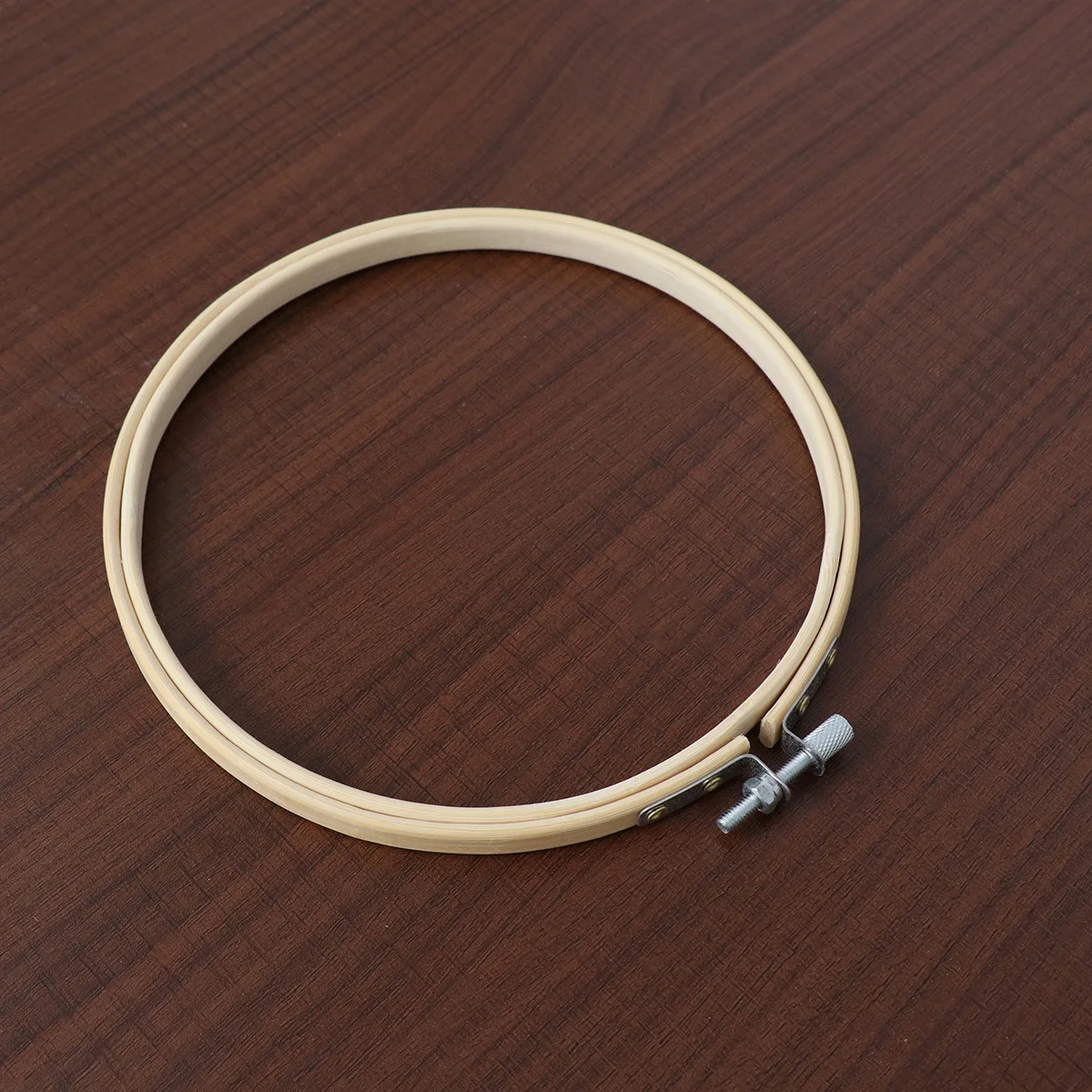 

1Pcs Bamboo Embroidery Hoop 15cm Smooth Fixing Frame for DIY Cross Stitch Needlework Fabric Craft Decoration Embroidery Hoop