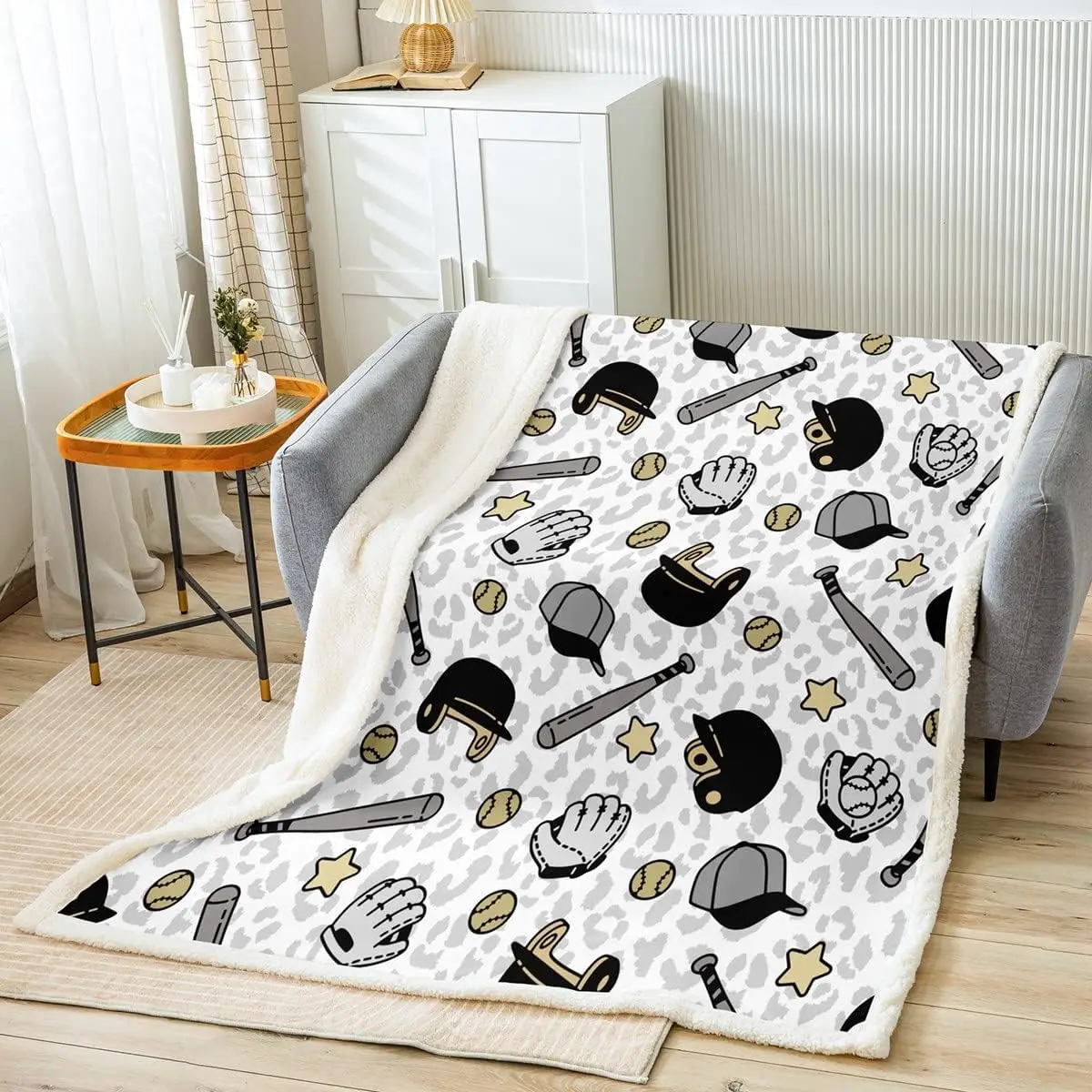 Leopard Print Bed Blanket Boys Kids Baseball Throw Blanket Cartoon Baseball Hat Bat Fleece Blanket Men Teens Ball Sports