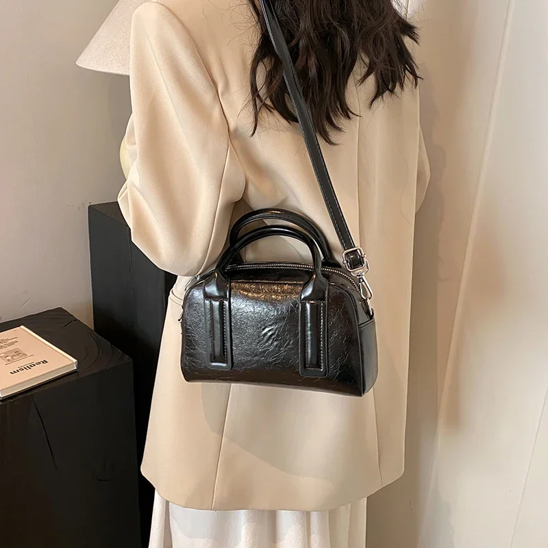 LEFTSIDE 2024 Solid Color Small Tote Bag Women Korean Fashion Handbags and Purses Shoulder Bag Lady Silver Crossbody Bag