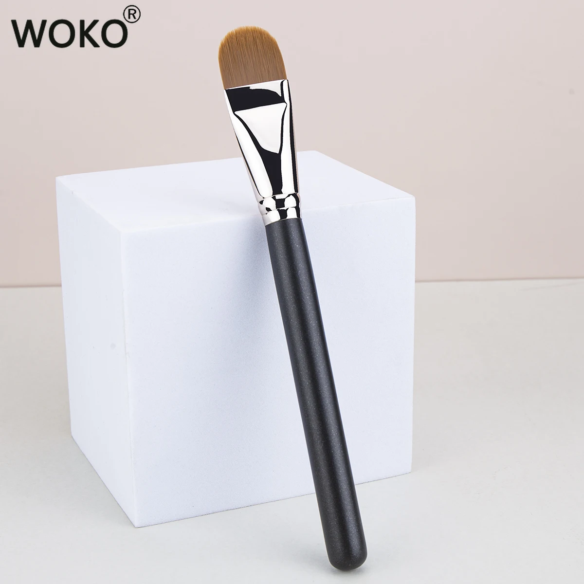 Upgraded Flat Round Ultra-thin Foundation Makeup Brushes Professional Facial Part Foundation Liquid Concealer Cream Make-up Tool