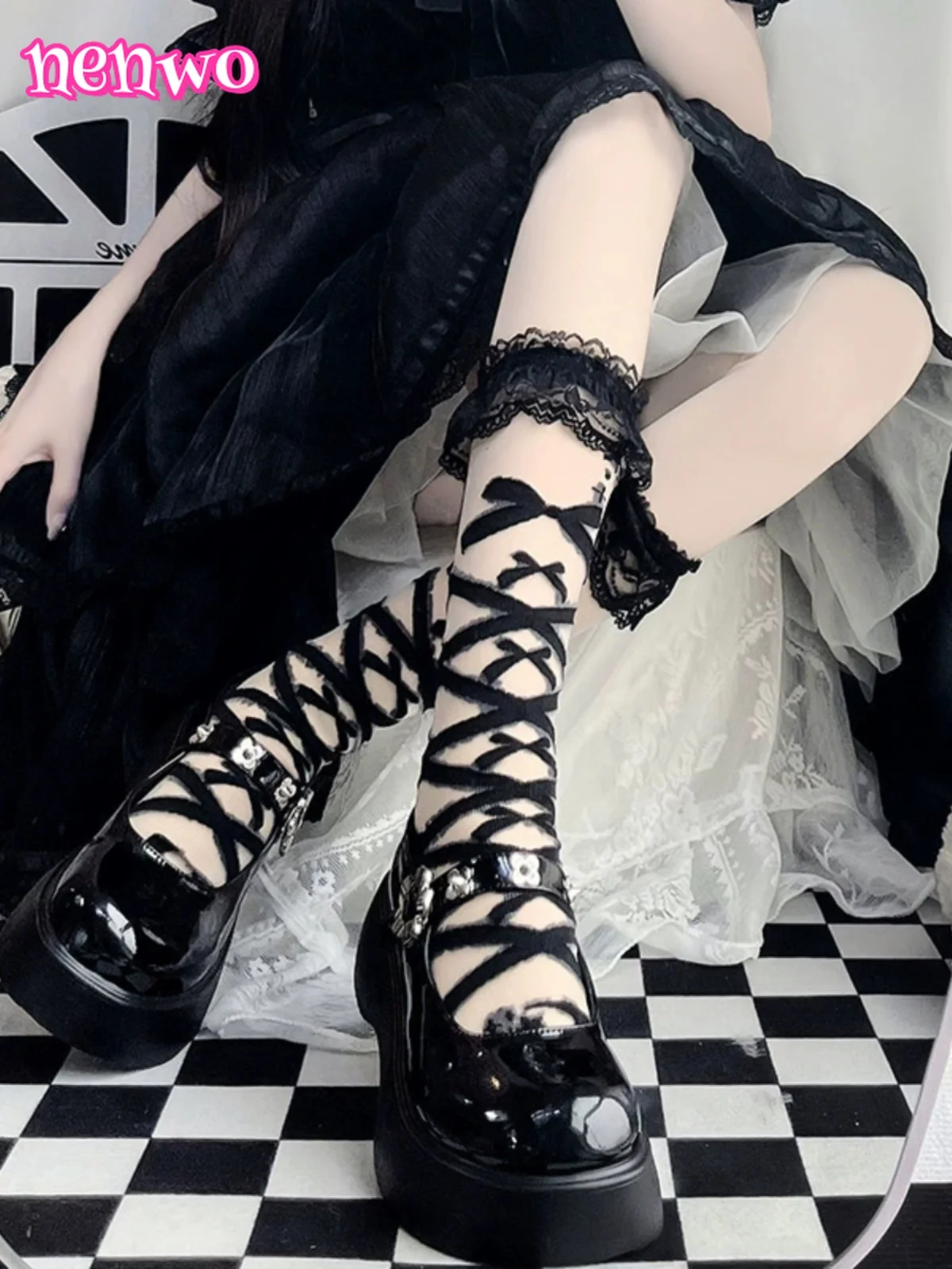 

Носки, носки в стиле Лолиты с бантом для женщин, носки до середины икры с кружевной отделкой, летние прозрачные черные носки с кристаллами и крестом