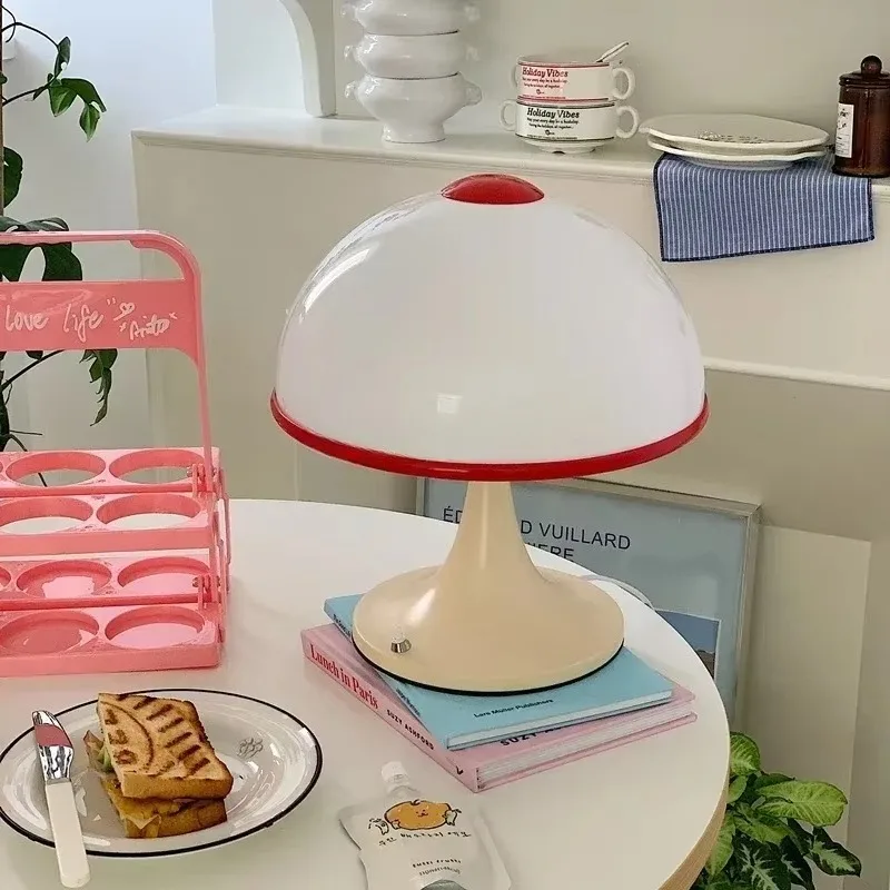 Nordic Studio Bedroom Headboard Korean Retro Style Ambience Personal Iron Art Acrylic Mushroom Desk Lamp Table Lamps