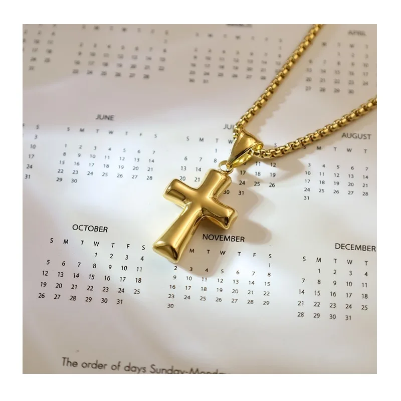 

Top Height Gold Cross Necklace Female Retro Punk Pendant Autumn and Winter Titanium Steel Sweater Chain Premium Sense