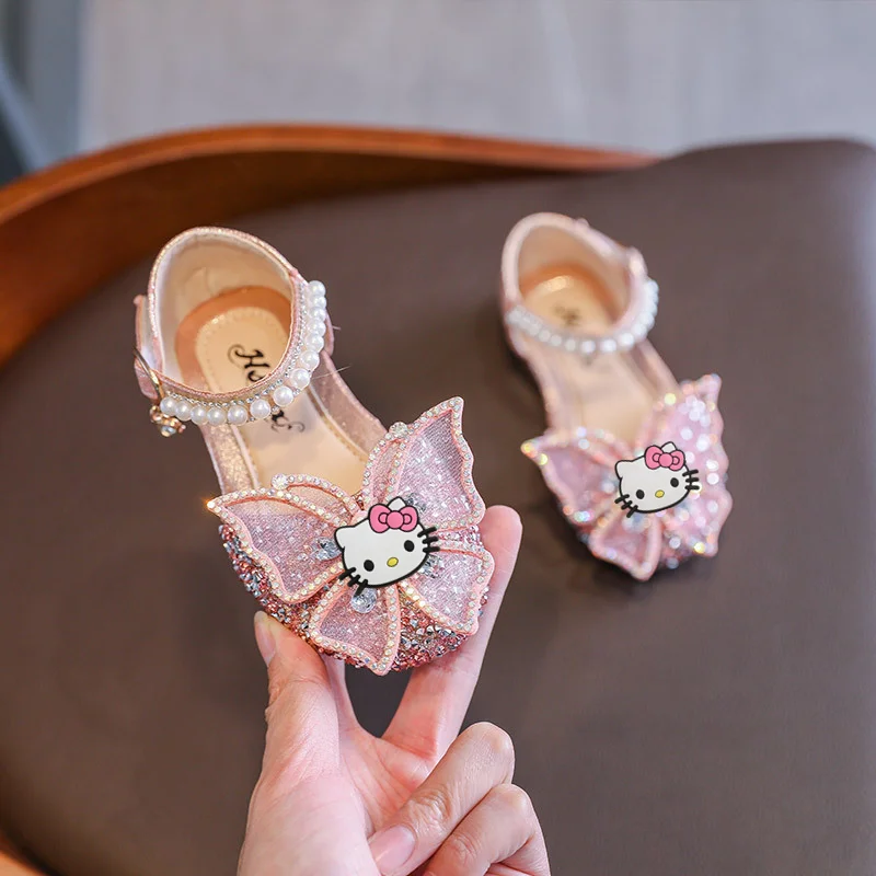 

Sanrio/Новые летние сандалии для девочек, обувь для малышей с блестками, модная танцевальная обувь принцессы с большим бантом, тапочки для первых ходунков hello kitty