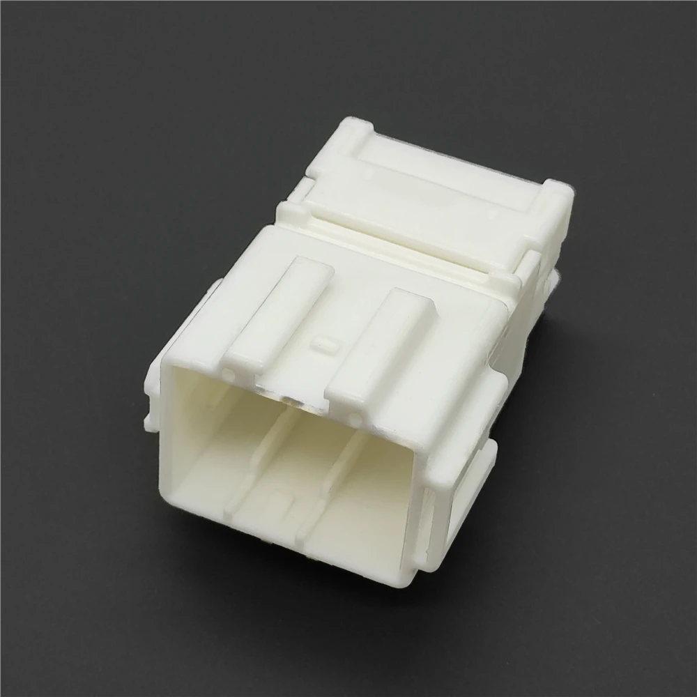 6098-4707 23 Pin Unsealed Automotive Connector Male HE Series 0.64mm 2.3mm Hybrid PBT Natural for ECU BCM Wiring