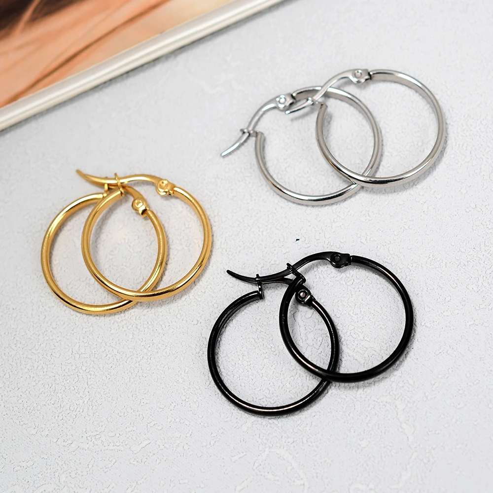 Diâmetro 20mm, 40mm de aço inoxidável plana hoop brinco ouro cor círculo brincos redondos para mulher leve aros na moda jóias