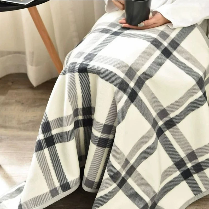 

Practical Office Nap Blanket Small Blanket Warm Double-layer Blanket Lazy Blanket Back Child Blanket