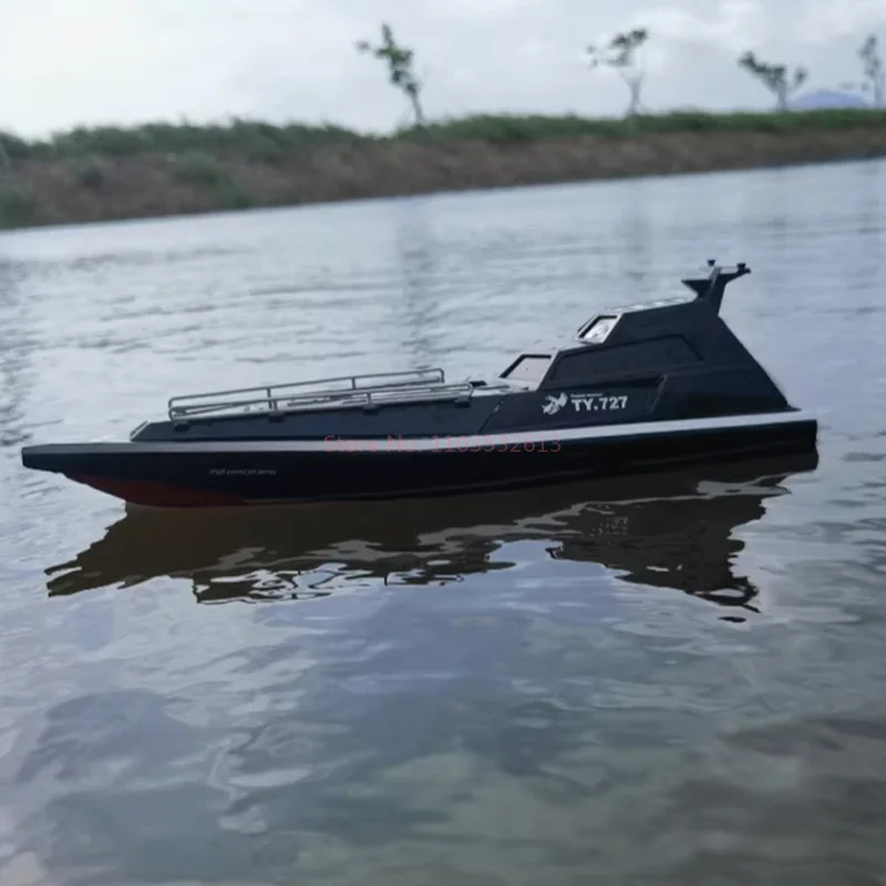 Barco grande de control remoto para niños, lancha rápida de alta velocidad, modelo de barco submarino de alta potencia de 2,4g, juguetes para niños