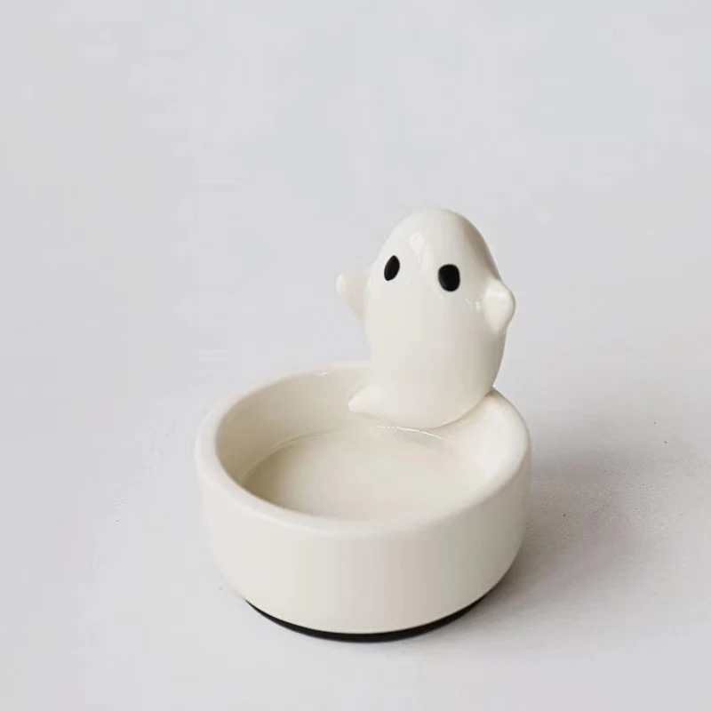 Imagem -02 - Diy Ghost Candlestick Silicone Moldes Handmade Concreto Moldes Candelabro Trinkets de Gesso Prato Argila Mold Home Decor Novo