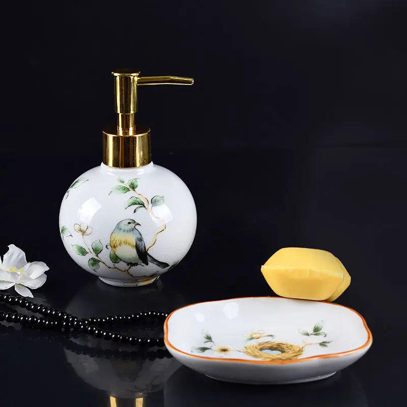 

WSHYUFEI 2pcs/set Ceramic lotion bottle Soap dish Bathroom shampoo bottle shower gel empty bottle hand soap Bottled soap box set