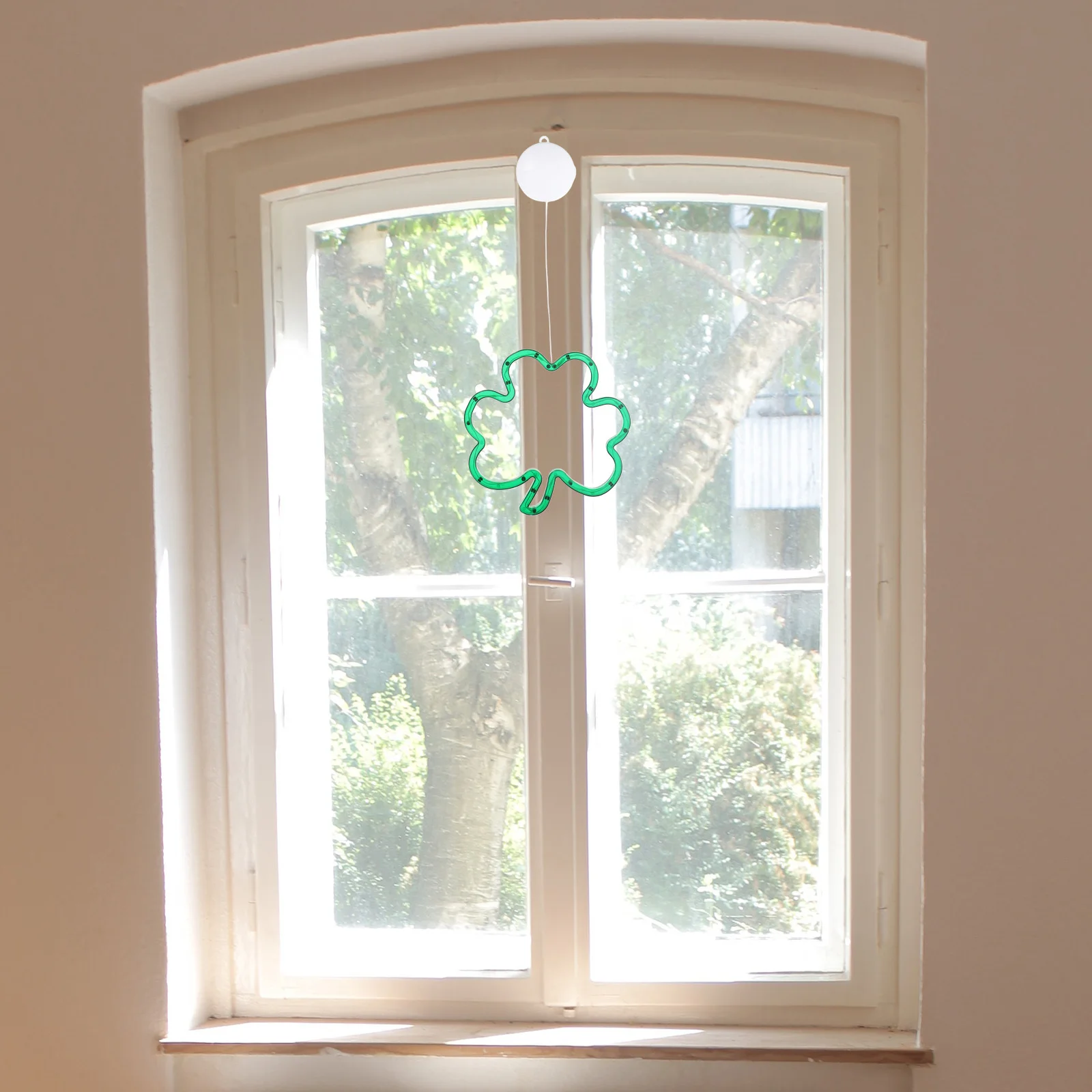 Shamrock Window Lights Operated Green LED Adhesive Decor for St Patrick's Day Irish Theme Parties Holiday Home