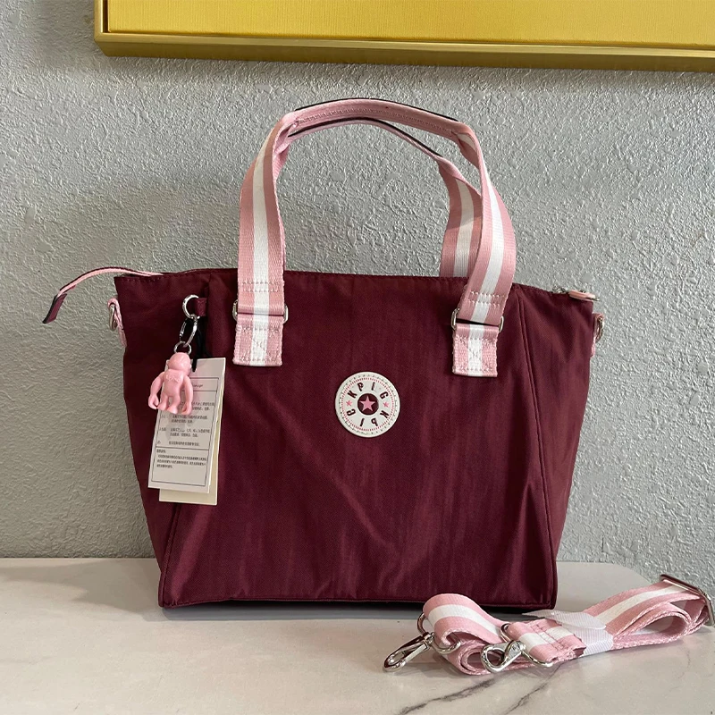 Borsa a tracolla tenuta in mano di marca di nicchia di moda belga zaino alla moda di grande capacità