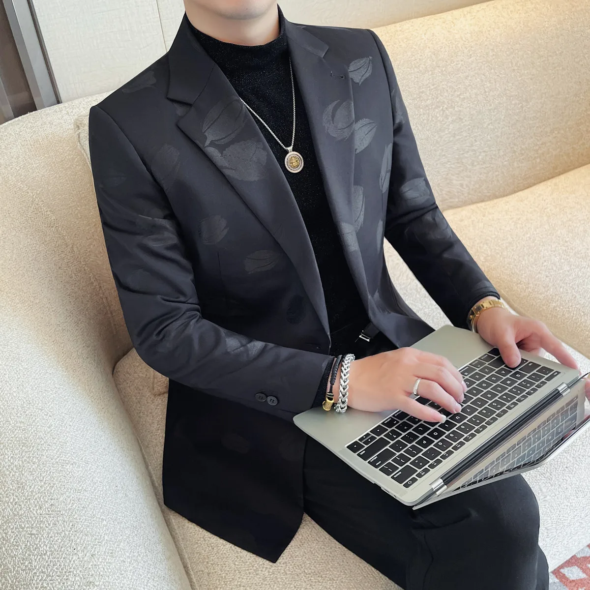 Luxury High-quality Men's Suit Jacket  Autumn Winter Metal Buckle Business Suit Wedding Groom Banquet Party Blazer Masculino