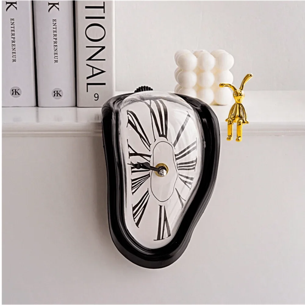 Surrealistic Melting Clock Silent Melting Wall Clock Salvadoran Dali Style Decorative Roman Digital Clock Retro Wall Clock