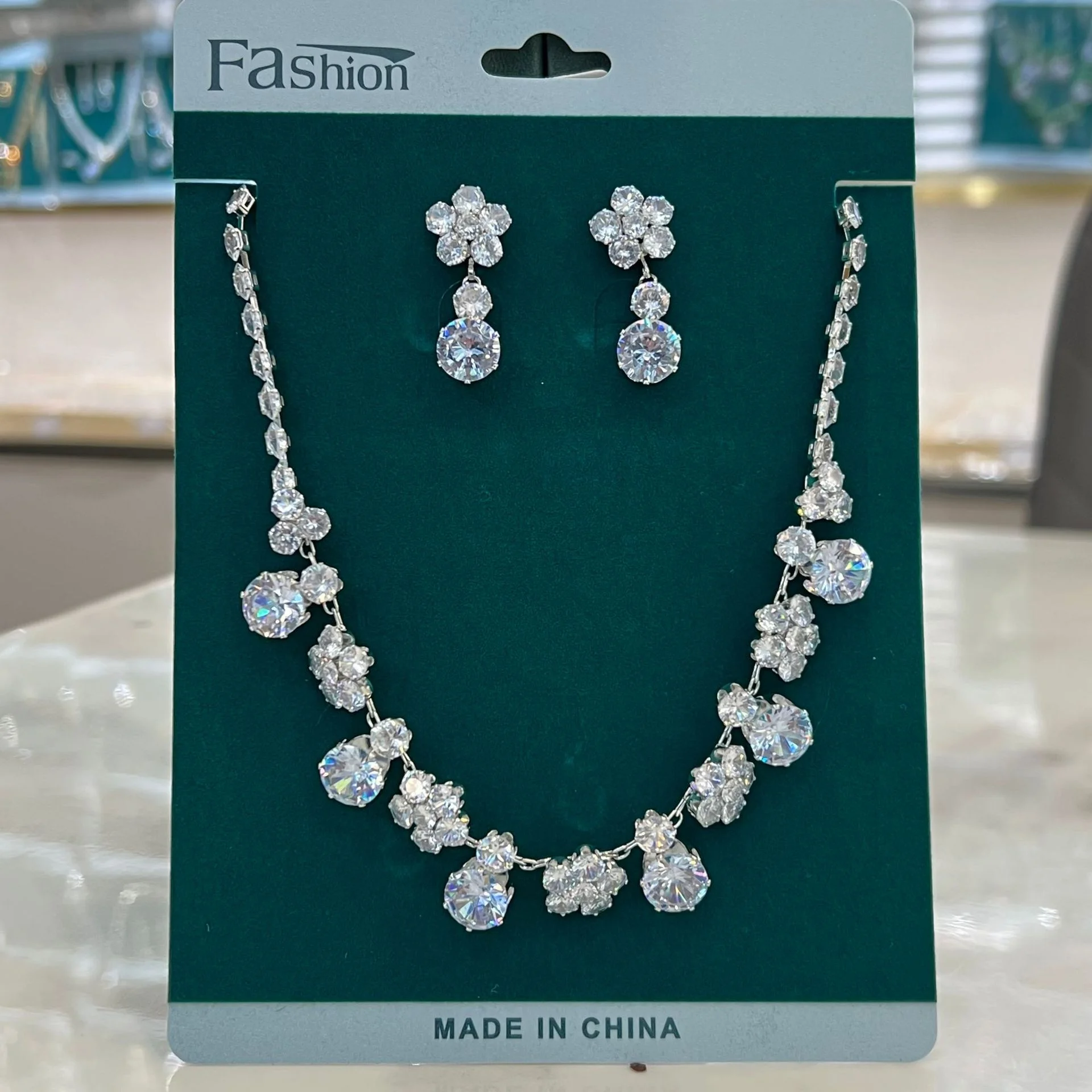 

European standard eco-friendly jewelry - popular and fashionable pink rose quartz luxury zircon necklace and earrings set