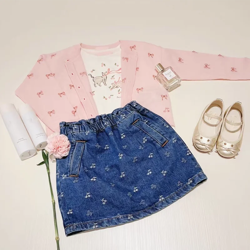 Per-vendita 2025 Autunno Inverno BP Ragazze Gonna di jeans ricamata Ragazzi Giacca di jeans Abiti per bambini per ragazze Ragazzo Pantalone Cherry Cowboy Set