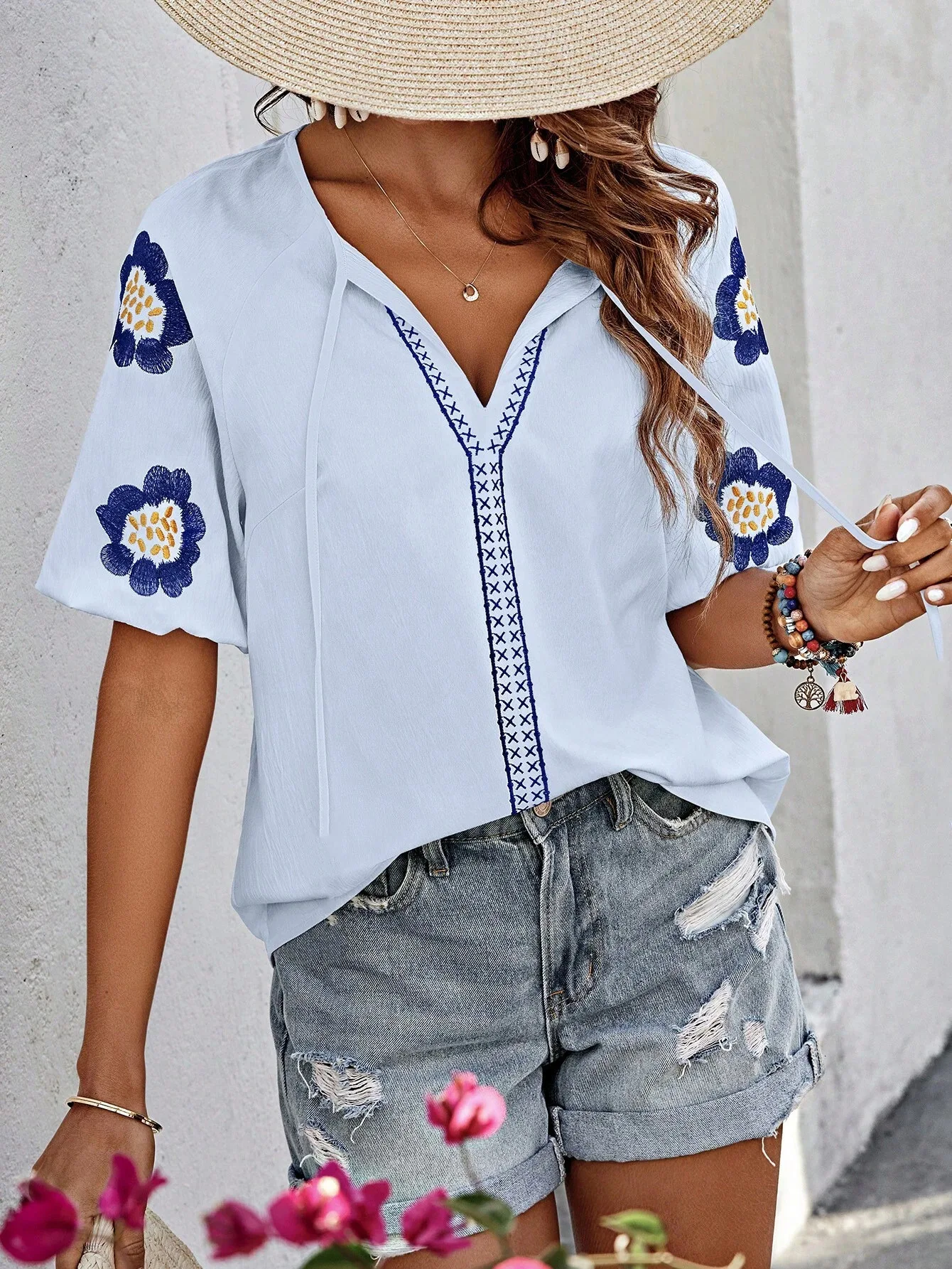 

New Summer Women's Shirt V-neck Lace-up Loose Floral Embroidery Fashion Girl Casual Versatile Blouses for Female