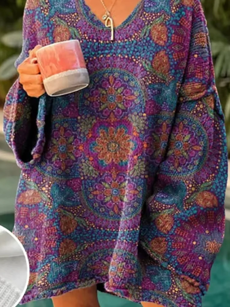 

Elegant V-neck Long Sleeve Loose Knitted Women's Fashion Hight Street Loose Pullover Vintage Ethnic Color Stripes Print Sweater
